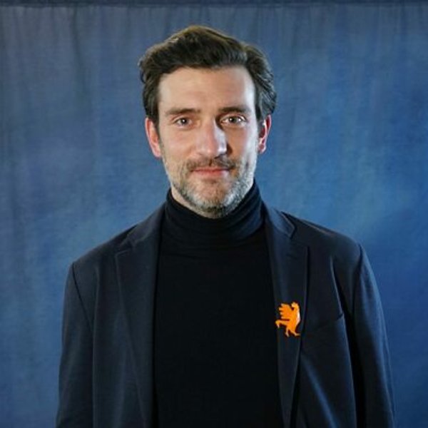 Nicola sParpex finance le secteur de la mode