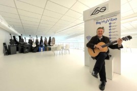 Lâg se positionne sur le marché de la smart guitar