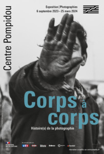 Affiche de l'exposition Corps à Corps