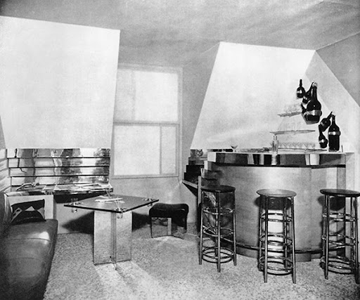 Bar sous le toit